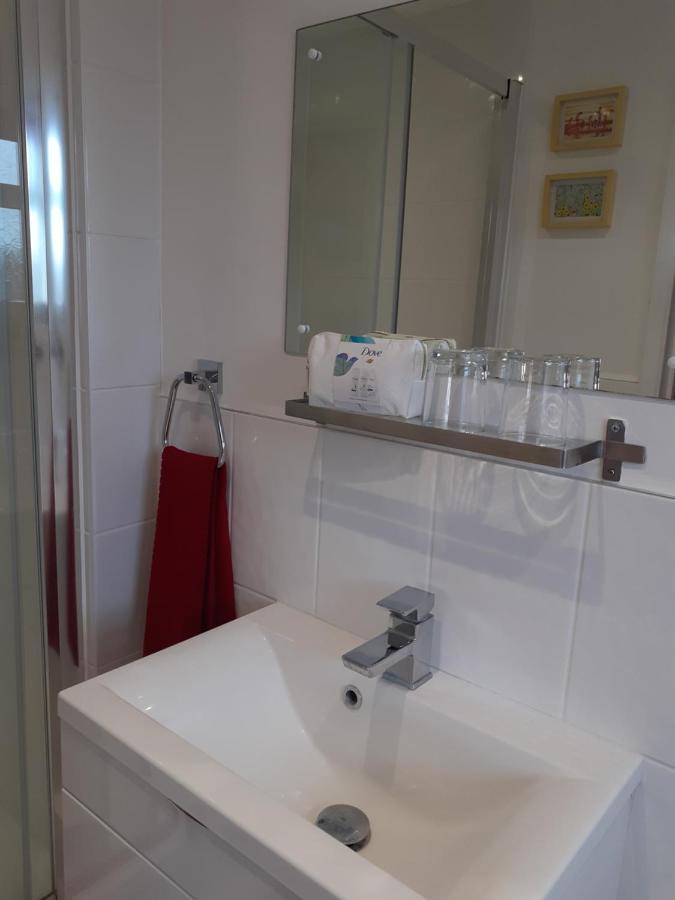 Peacehaven Safe Haven 1 Bed Bungalow מראה חיצוני תמונה